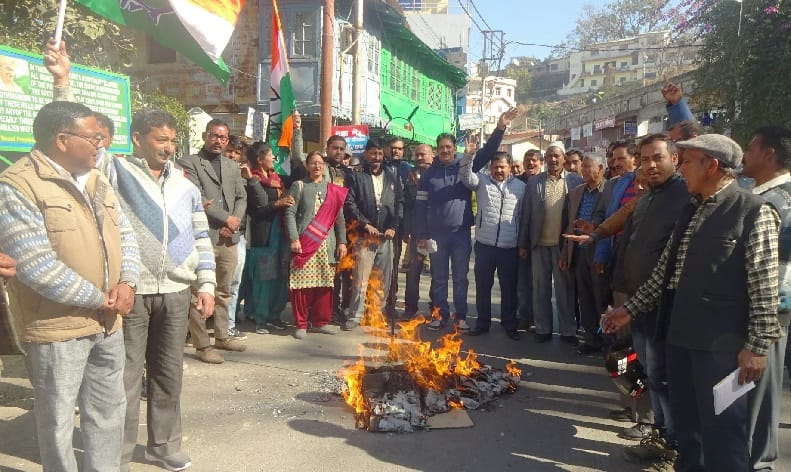 Congress wins state and central government statue