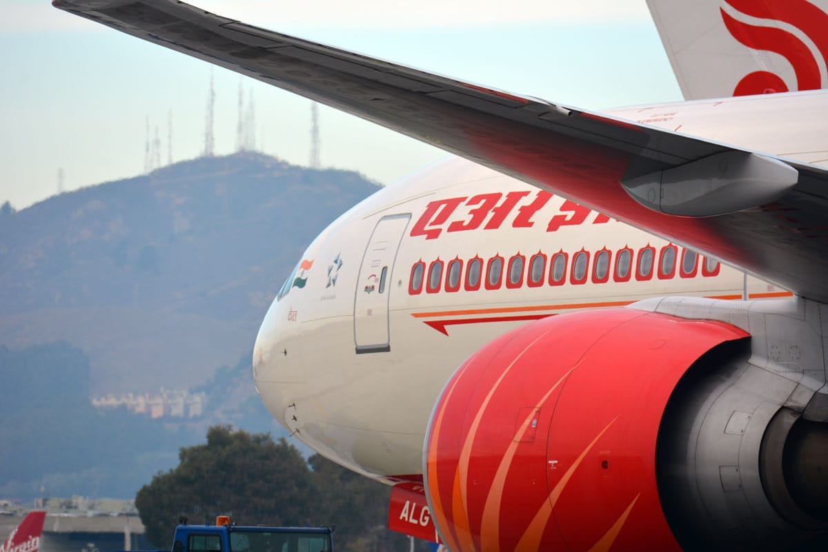 air india flight to delhi from pant nagar