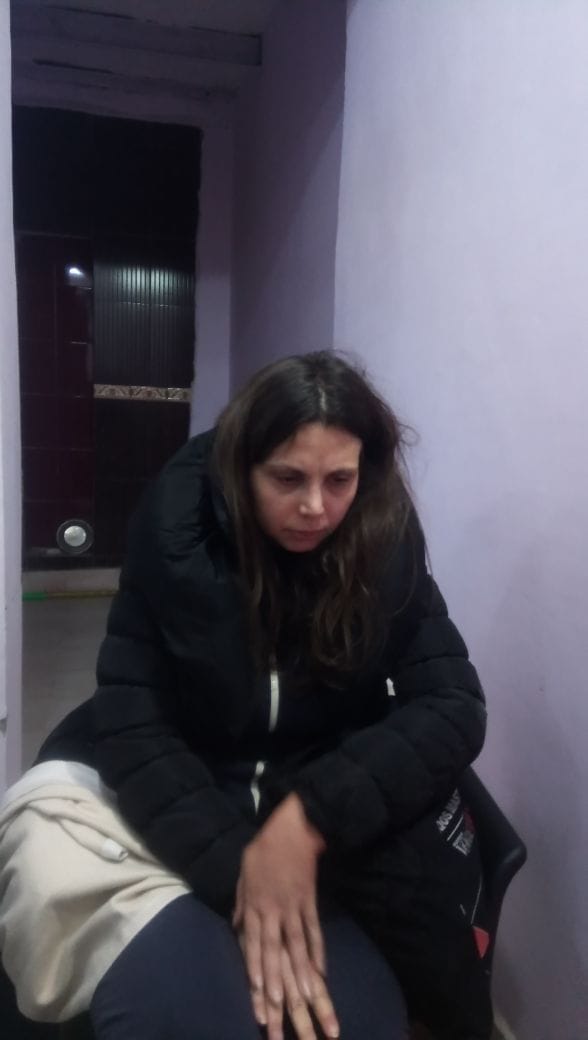 up police help foreign tourist in agra 