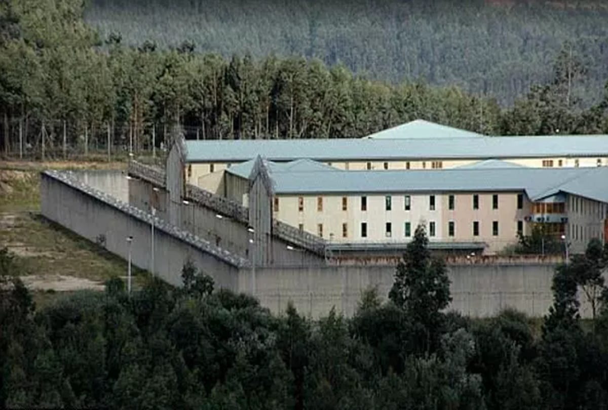 Spanish prisoner declared dead by three doctor wakes up in mortuary 