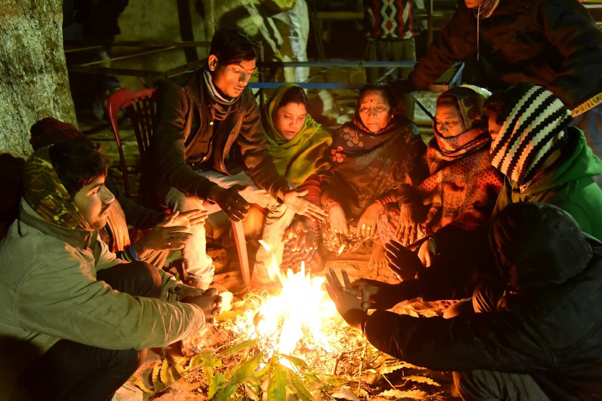 गजब की गलन, रात दिन ठिठुरन