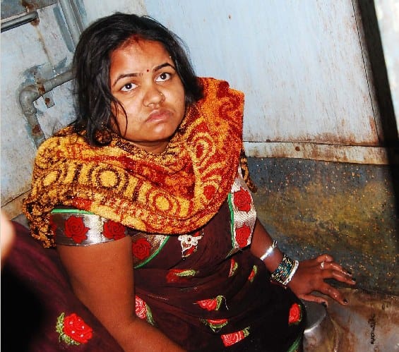 Women's leg stuck in toilet of sultanpur express