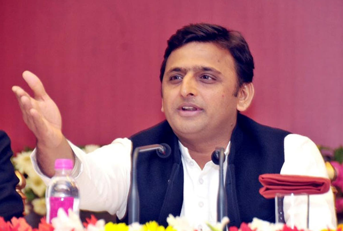 Akhilesh welcome to leaders who joined SP