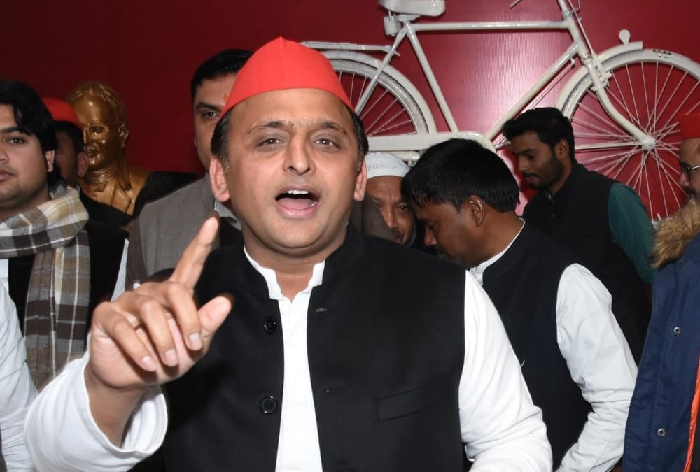 akhilesh yadav speaks on alliance with congress for loksabha election.
