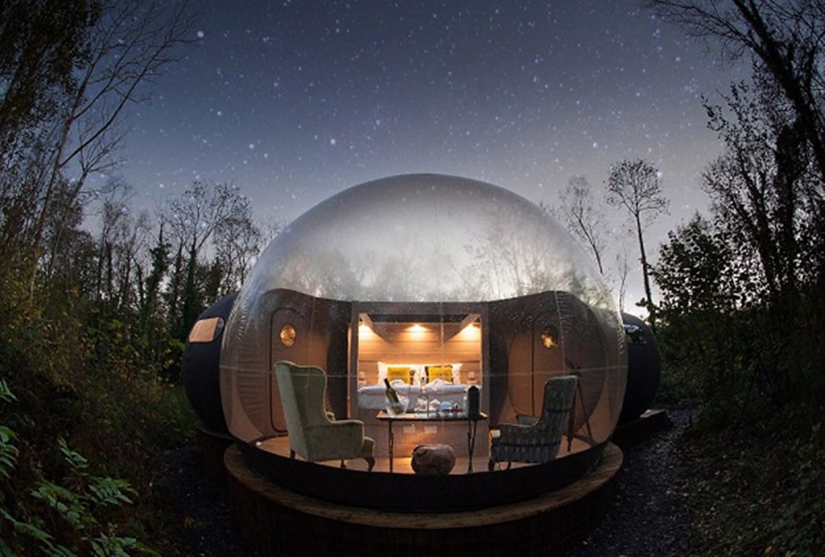 this bubble hotel will give you the awesome experience to sleep under the stars