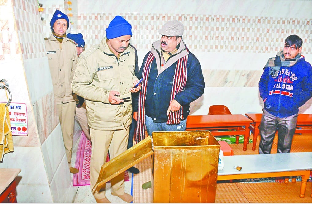 theft in Digambar Jain mandir roorkee
