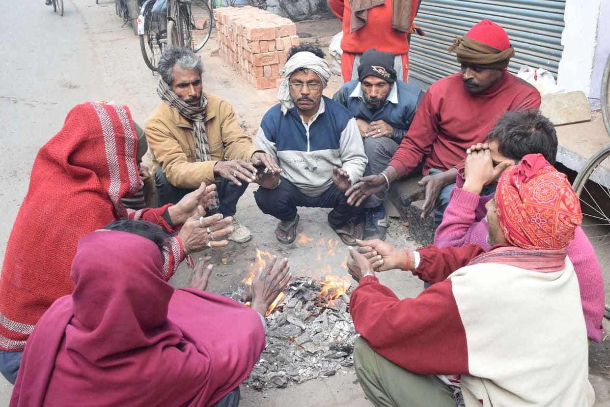 ठंड ने जीना किया दुश्वार, कोहरे से किसान परेशान