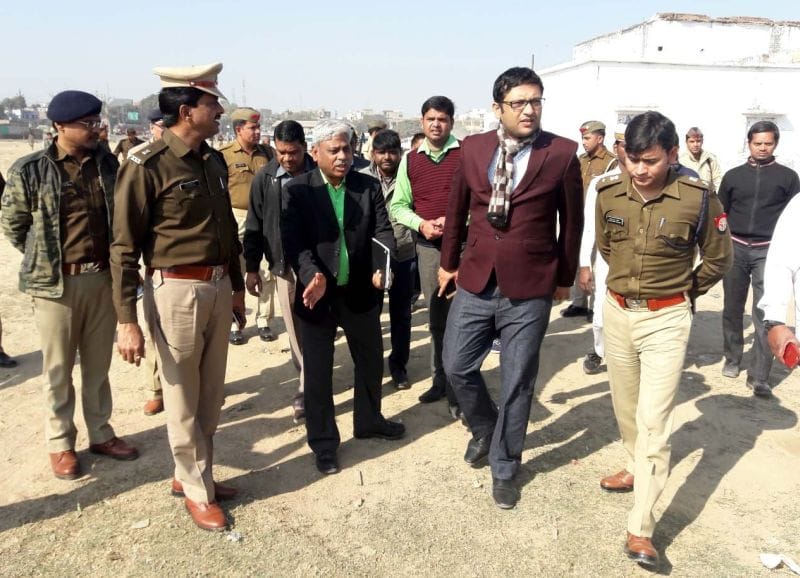 गांव को ओडीएफ करने पर डीएम कराएंगे डिनर