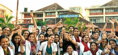vacancy in Indira Gandhi Medical College for post of Senior resident