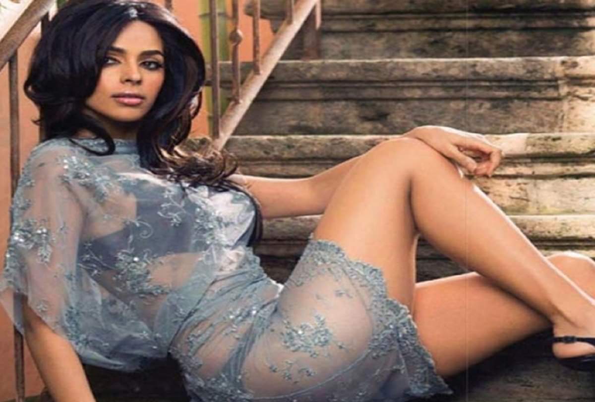 Story of the story is happened with me says mallika sherawat