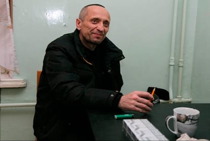 Russian serial killer Mikhail Popkov convicted of killing 22 women, trial for further 59 murders 