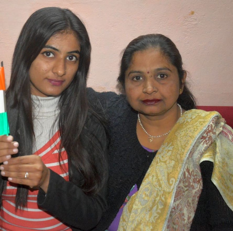 Mathura memory girl prerna sharma mother sacrifice for her daughter