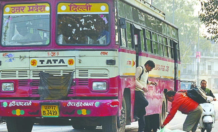 sheher me daur rahi nakli roadways