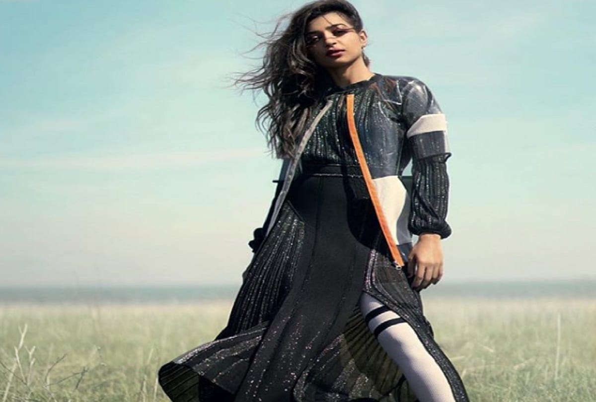 Padman actress Radhika Apte shared bold pictures on social media 
