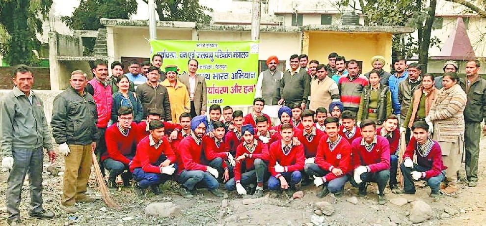 पांवटा में स्वच्छ भारत मिशन का कार्यक्रम
