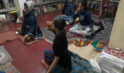 Muslin girl learn yoga in varanasi