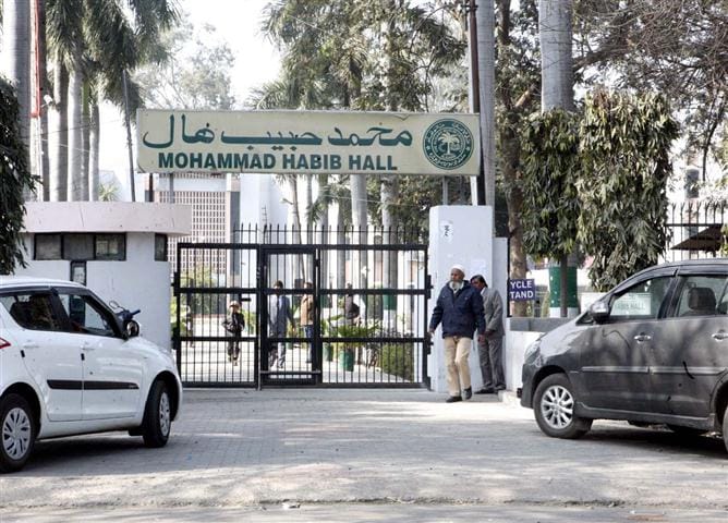 Mannan Wani aims to teach terror lessons