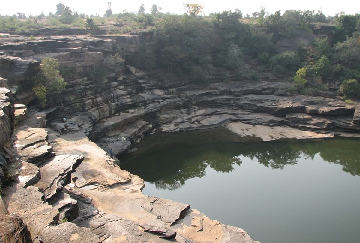 thearsty chitrakoot situated on the bank of River Mandakini