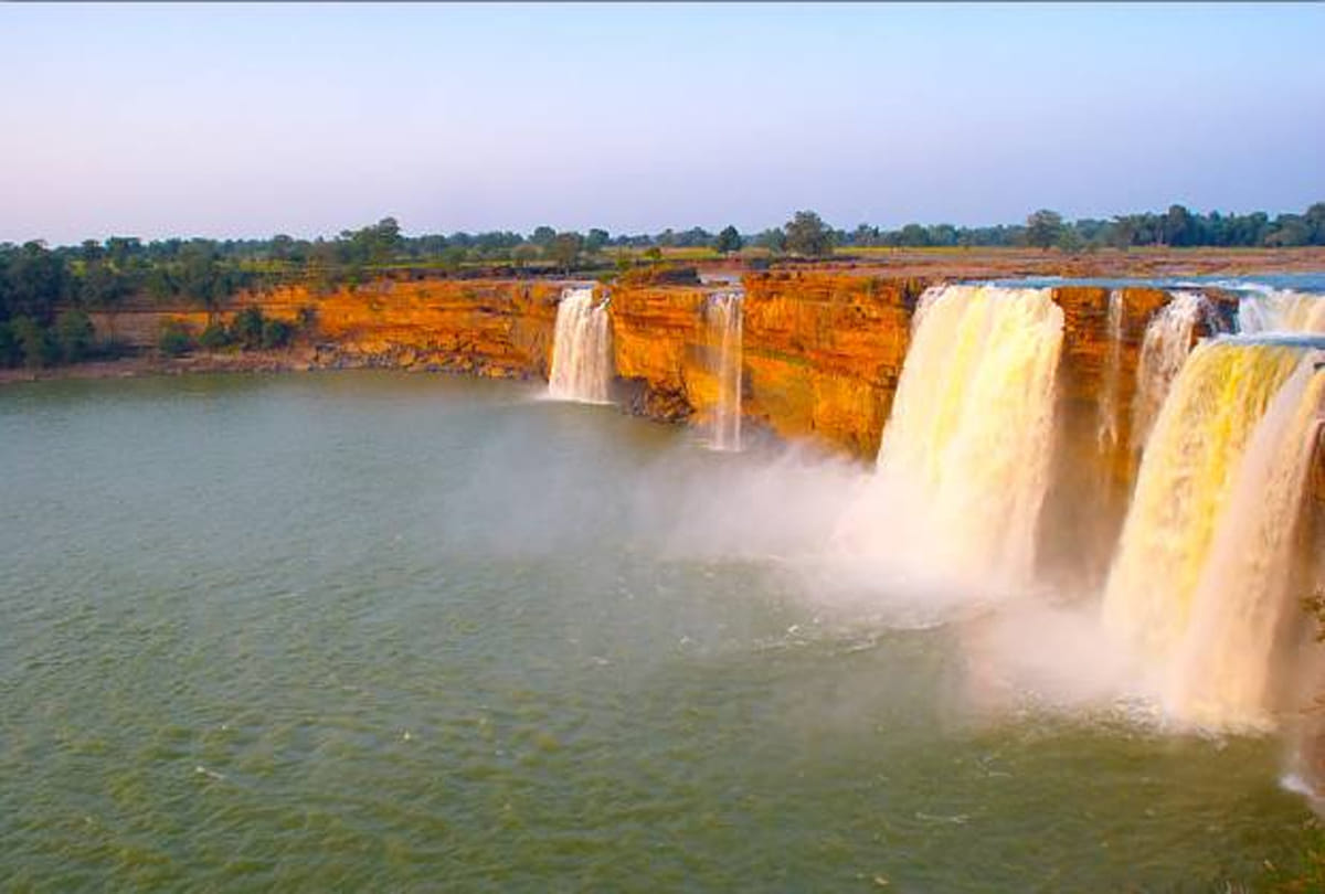 thearsty chitrakoot situated on the bank of River Mandakini