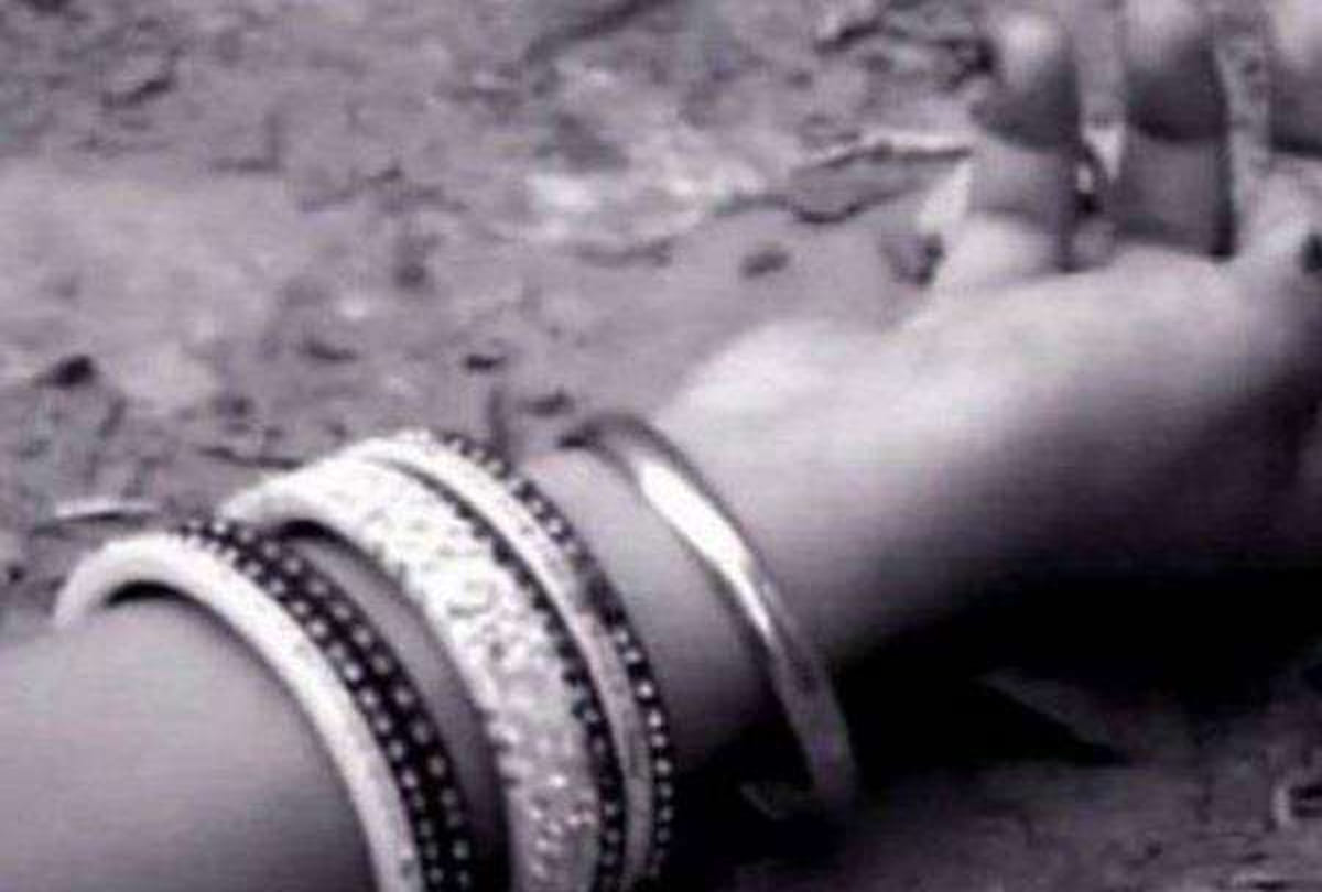 woman murdered in extramarital affairs