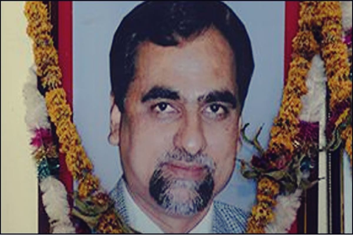 sohrabuddin encounter case: SC to hear today plea seeking probe into the death of judge B H Loya 