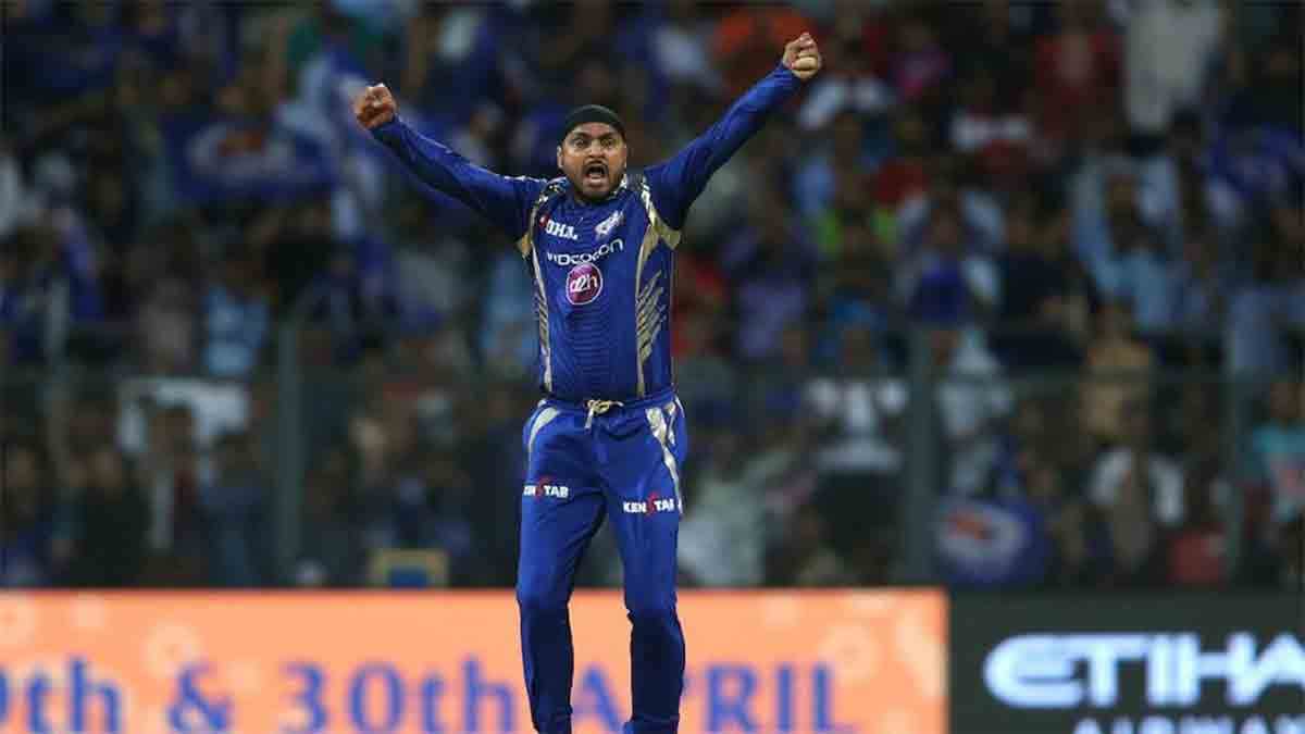 Harbhajan singh unhappy with exclusion of surya kumar yadav from Indian squad selection