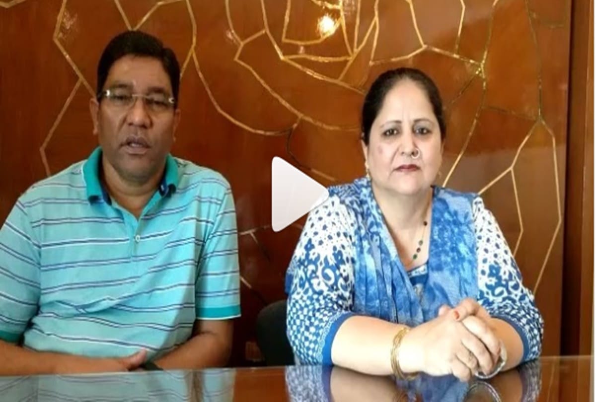 Bigg Boss 11: Hina Khan’s Parents appeals to fans to vote for his daughter