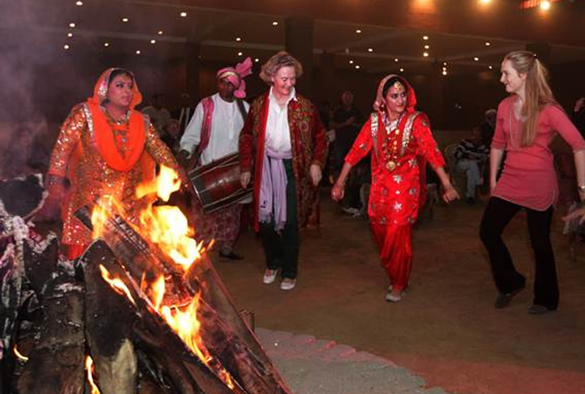 know about Lohri festival and Punjabi songs 