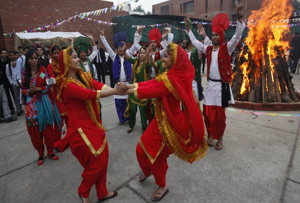 lohri 2018 know why gajak and peanut are offered to bonfire by people