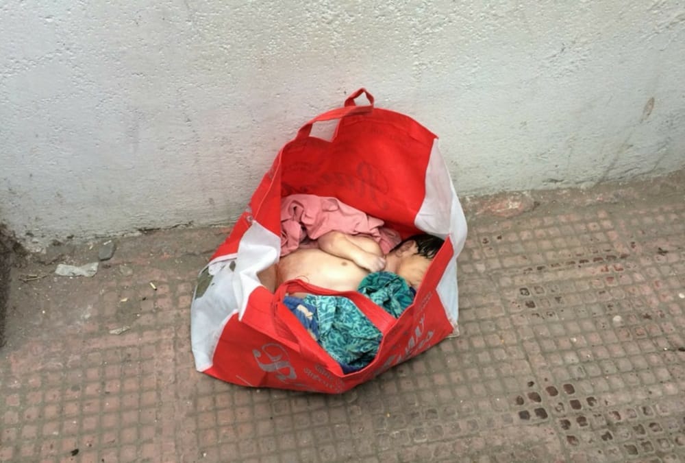 Newborn dead body in plastic bag found in haldwani