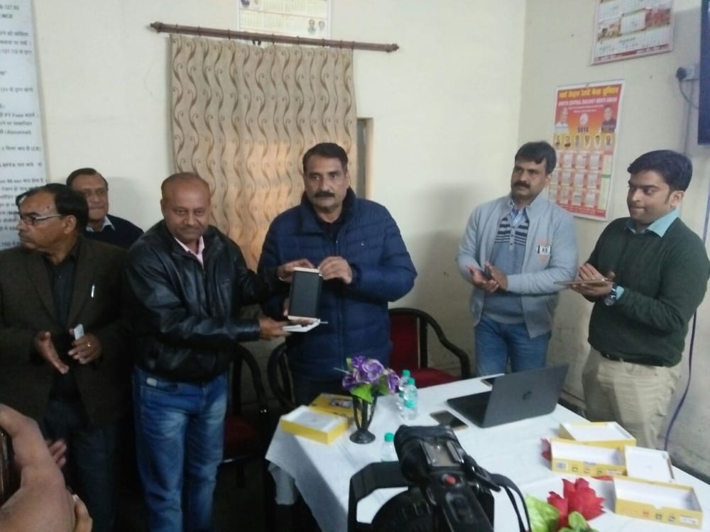 railway will monitor train drivers 