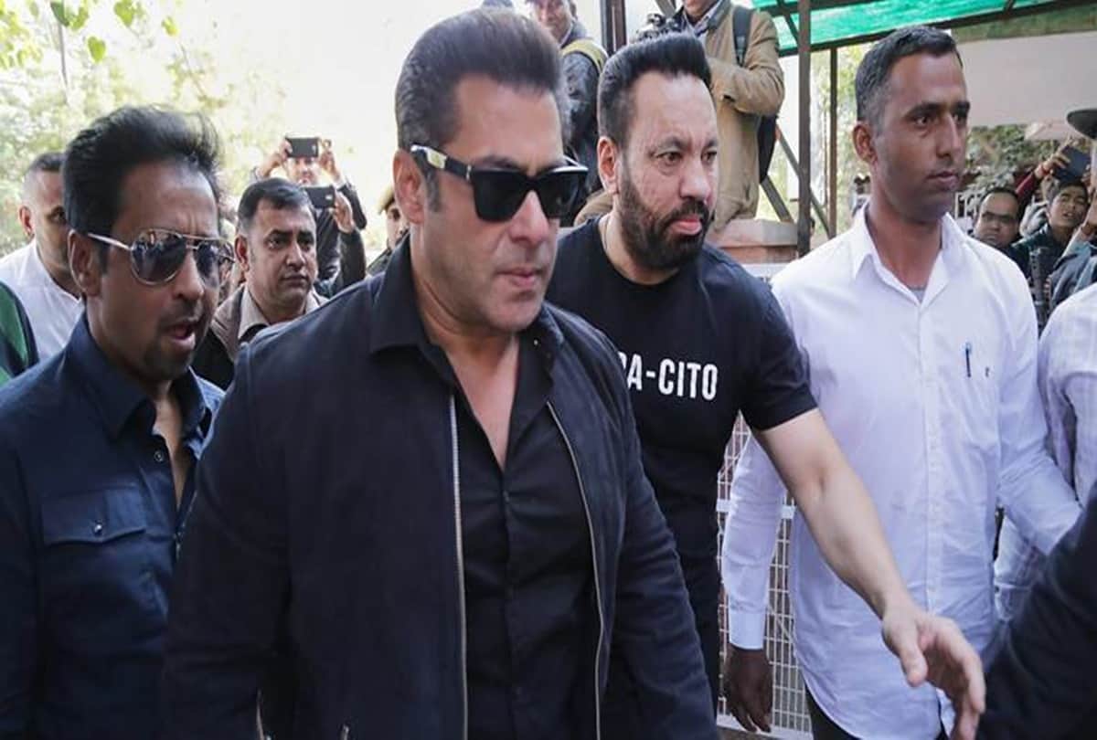 Salim Khan on death threats given to Salman Khan