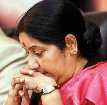 Sushma Swaraj condemn Congress to lok sabha disruption on mosul 39 indian killed