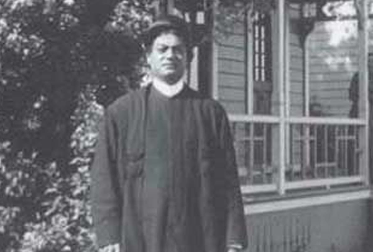Swami Vivekananda get universe knowledge through this