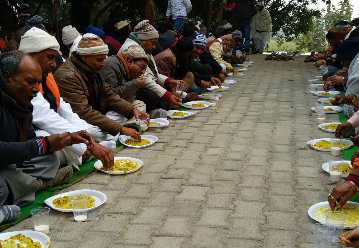 सहनकोट मंदिर में सहभोज आयोजित