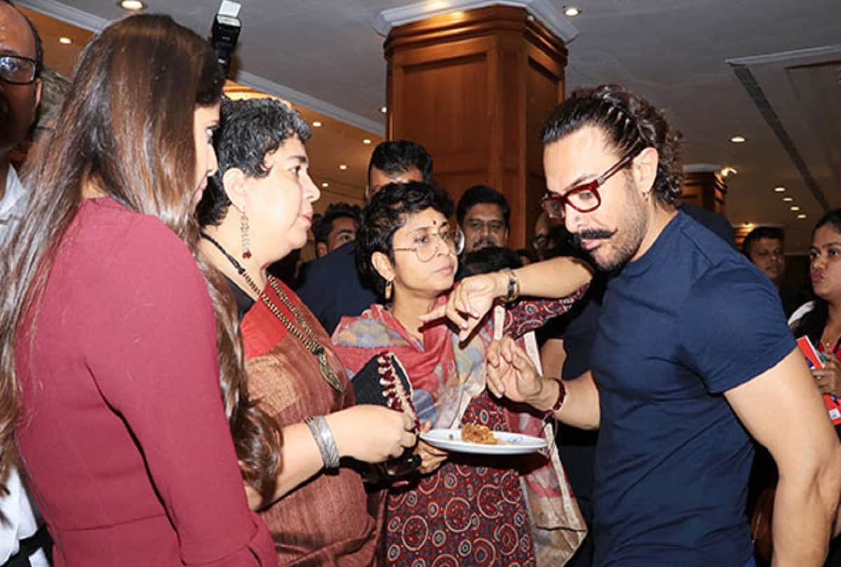 aamir khan ex wife reena dutt and kiran rao together pani foundation event
