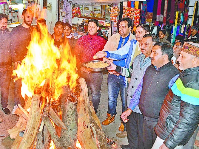 सुंदरिए मुंदरिए ओ... से गूंजी शहर की गलियां