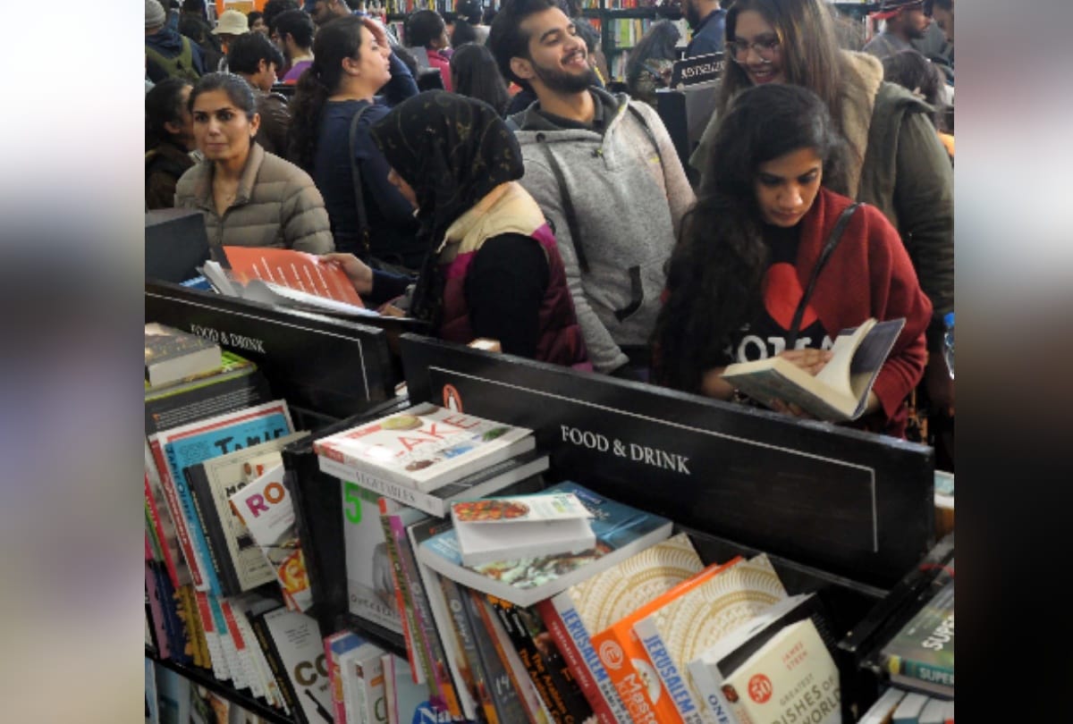 world book fair: children and old readers showed interest in books on weekend