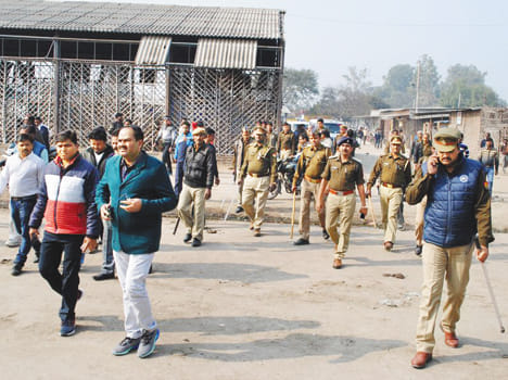 occupied by 43 shops of new mandi Delete capture