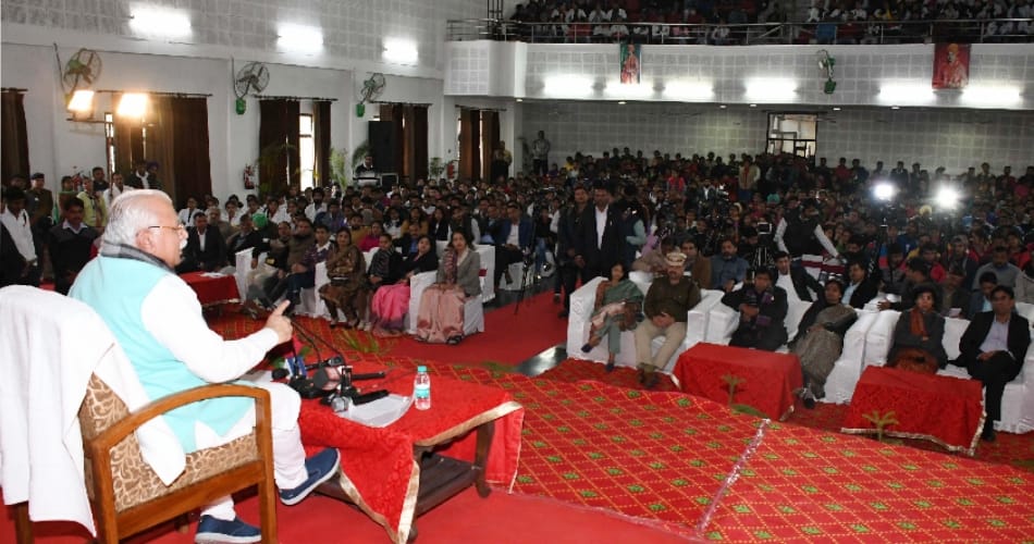 Haryana CM Manohar lal, direct conversation with student in Panchkula