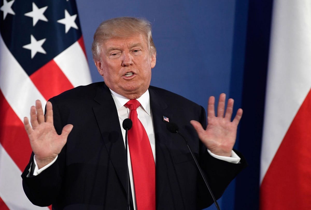 Donald Trump reverses the statement given on Russia intervention in the US elections