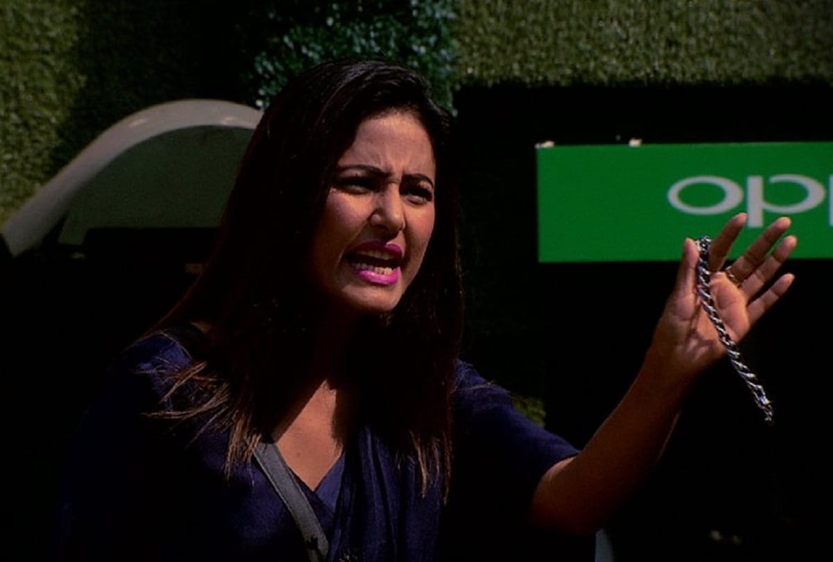 Difference in votes between Shinde and hina was in Millions in bigg boss