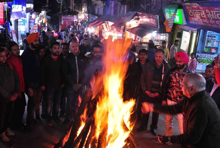 pics of lohri celebration at shimla himachal