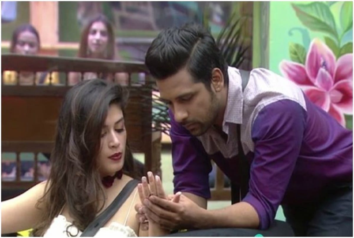 Puneesh Sharma clarifies rumours about Bandgi thrown out of her residence