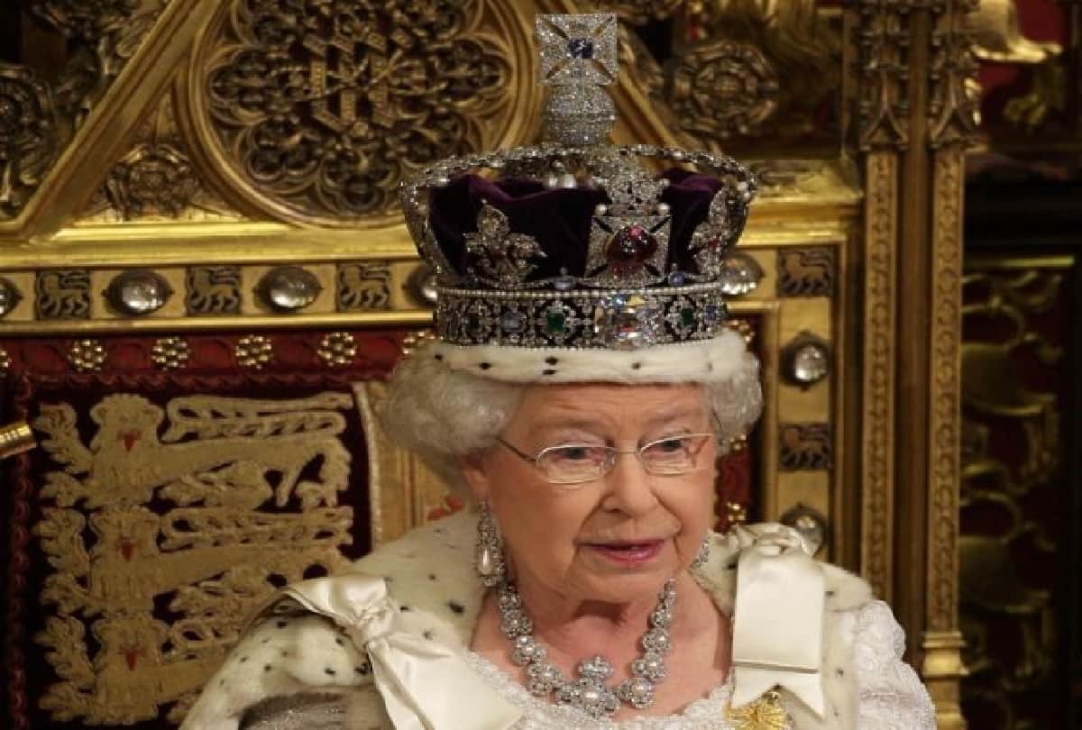 Queen Elizabeth Ii Died Was Fighting With Episodic Mobility Problem Disease Know About in Details
