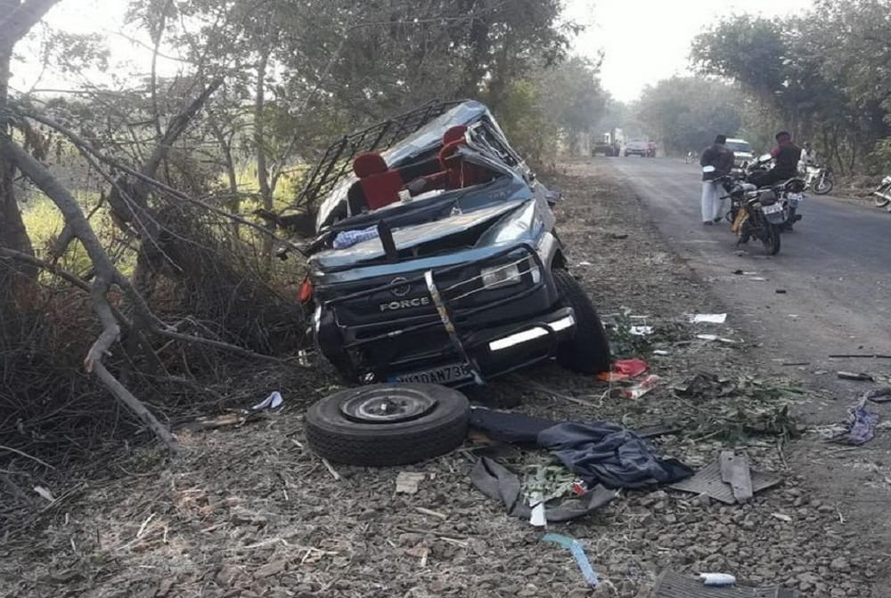 Telangana: Two dead, 7 injured after a car rammed into a Tipper vehicle in Ranga Reddy