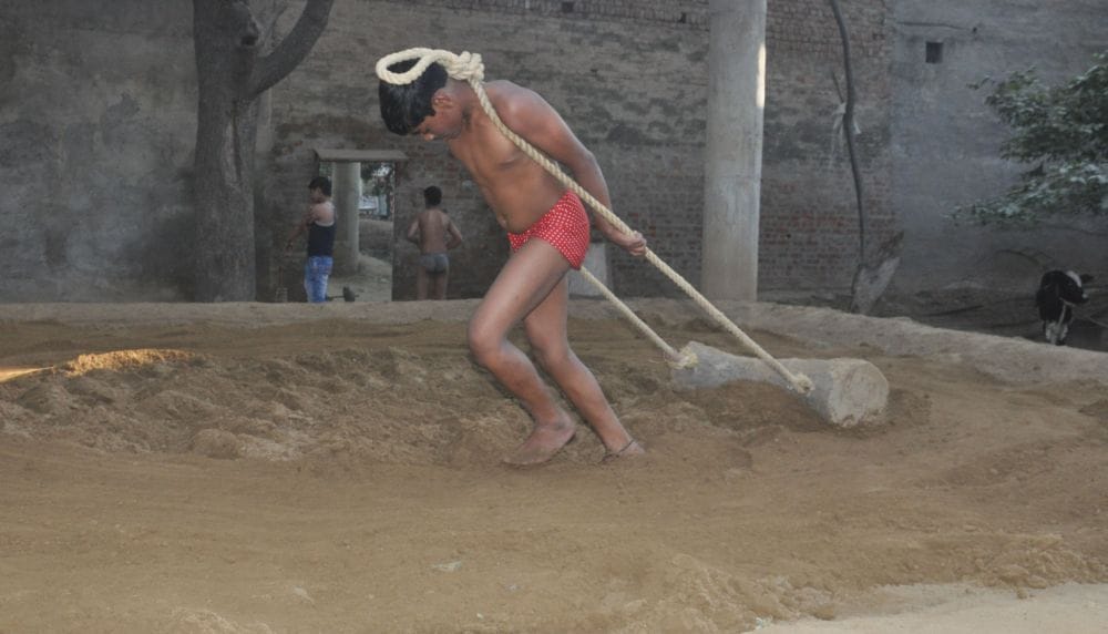 children training taking wrestling in agra 