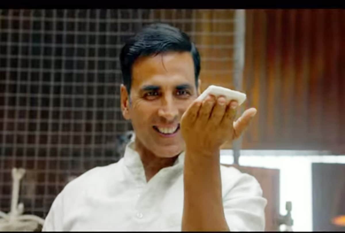movie review of akshay kumar film padman