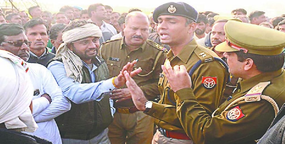 Lawyer nephew murders, angry people got angry