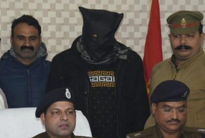 two arrested in potato dumping in vidhansabha and cm house
